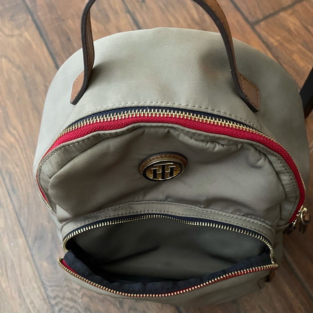 Tommy Hilfiger Backpack - Picture 4 of 5